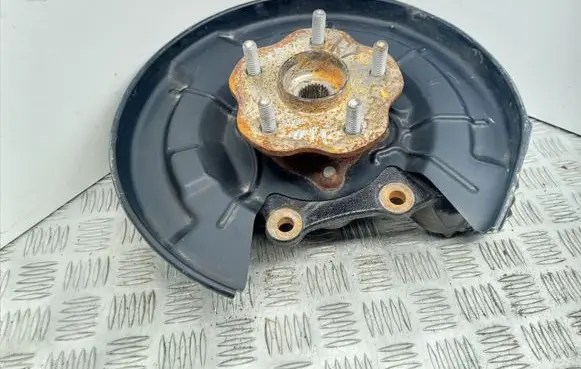 Lexus RX 450H Rear wheel hub R71R