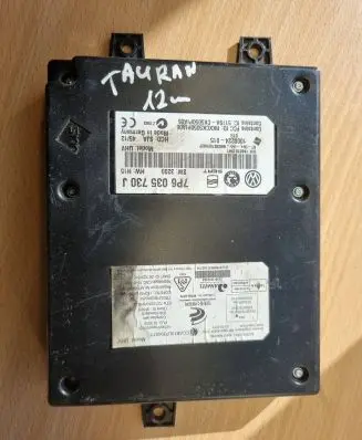 Volkswagen Touran II Bluetooth control unit module 7P6035730J 1000224015
