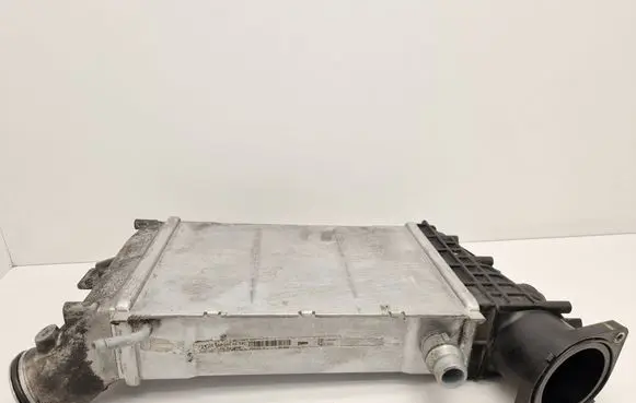 Mercedes-Benz E W213 Intercooler radiator A6420900414 M161277H ZGS0030020