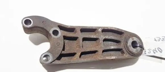 Fiat Stilo Engine mount bracket