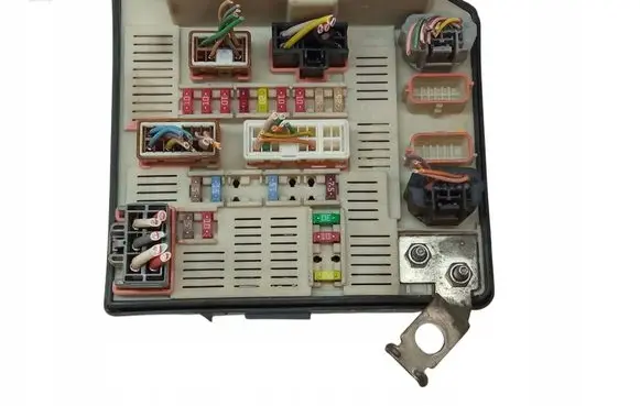Renault Megane II BSM Control unit 8200481866J