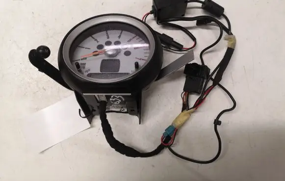Mini One - Cooper Clubman R55 Tachometer 9173741 BM0505022 0110162900