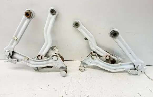 Mercedes-Benz S W126 Engine bonnet/hood hinges A1268800128 1268800128 A1268800228