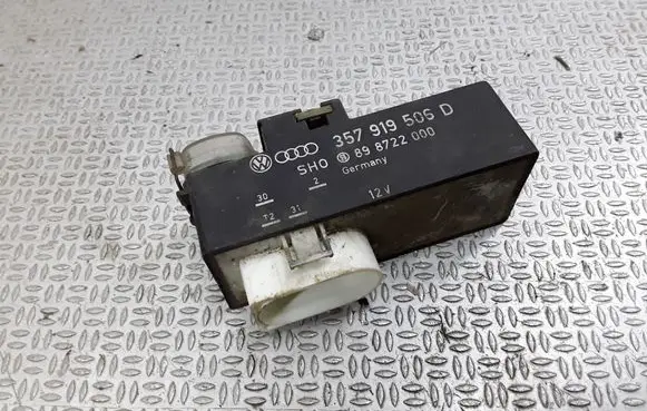 Coolant fan relay