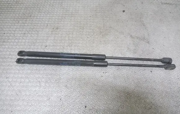 KIA Venga Tailgate/trunk strut/damper 817701P000