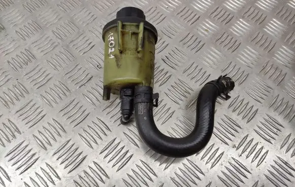 Volvo V70 Power steering fluid tank/reservoir 6G913R700BC