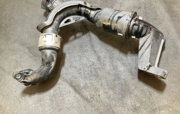 Ford Puma Air intake hose/pipe L1B16F072AA CJ5G98165BA