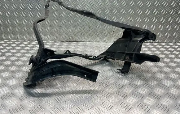 Mercedes-Benz E W212 Headlight/headlamp mounting bracket 212620022