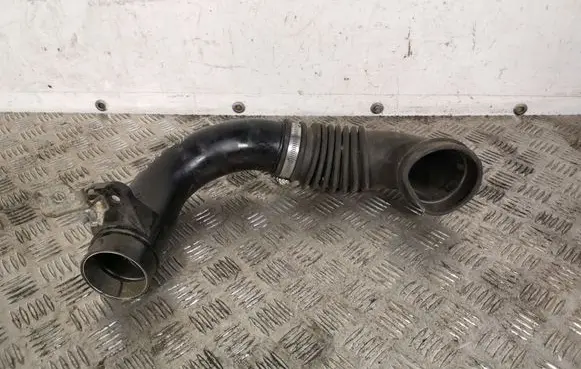 Subaru Legacy Air intake hose/pipe A12AJ01