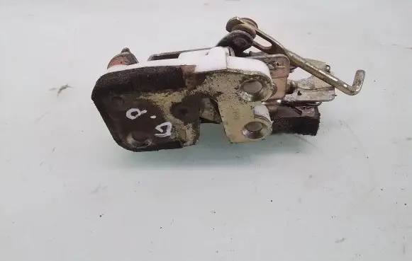 Hyundai Galloper Rear door lock