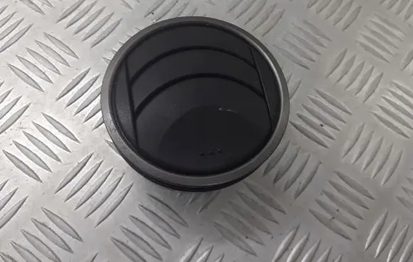 Mazda 6 Dashboard side air vent grill/cover trim