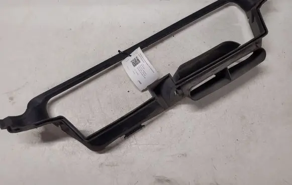 Volvo S60 Intercooler air guide/duct channel 9190500 74621