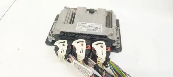 Citroen Berlingo Engine control unit/module 9678818280 0281018228