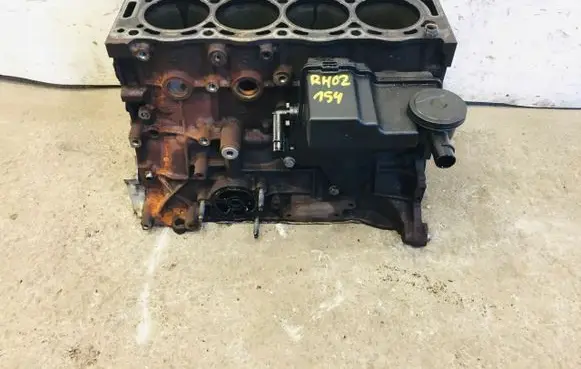Peugeot 307 Engine block 