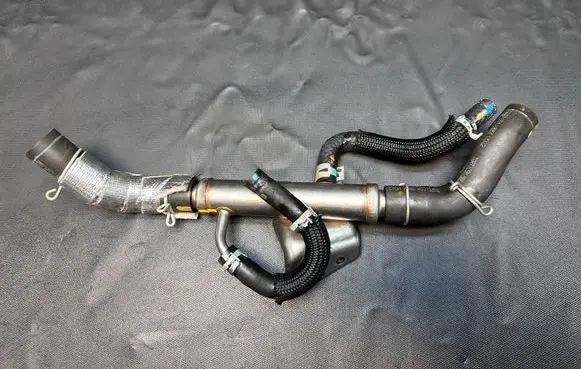 Toyota Hilux VIII Engine coolant pipe/hose 070625 TGRT