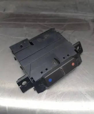 Volkswagen Phaeton Interior fan control switch 3D0919815M