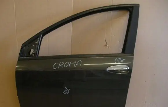 Fiat Croma Front door