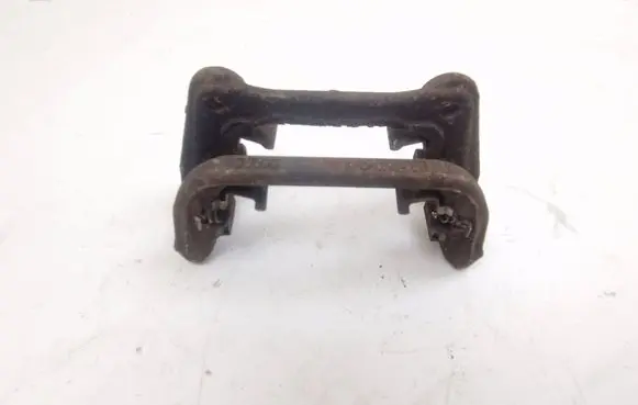 Fiat 500X Brake caliper pad carrier rear 