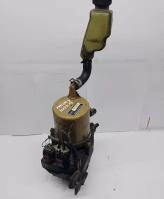 Mazda 3 I Power steering pump