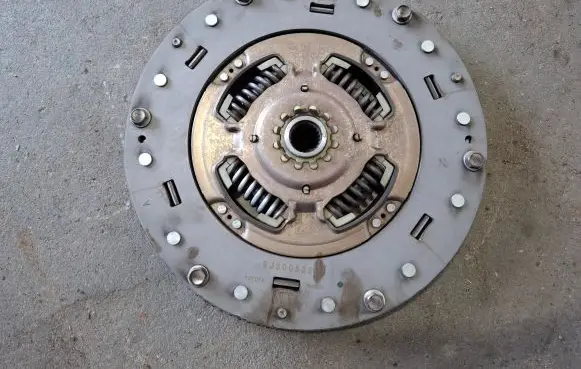 Clutch pressure plate