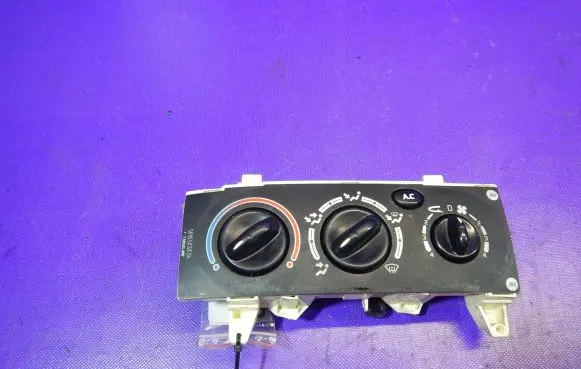 Renault Scenic I Interior fan control switch 663212P