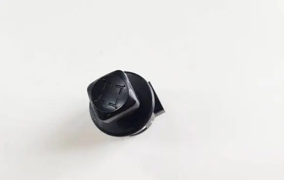 Steering wheel buttons/switches