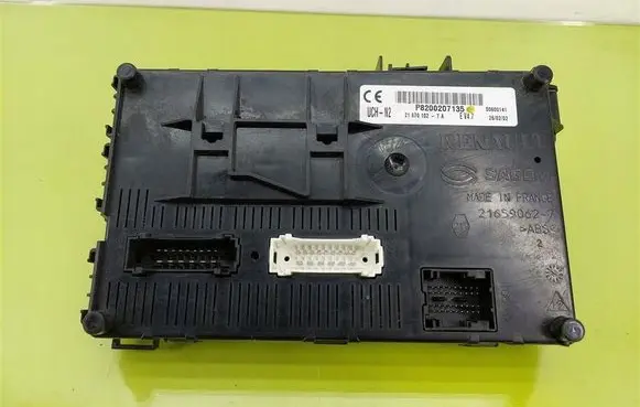 Renault Clio II Comfort/convenience module P8200207135