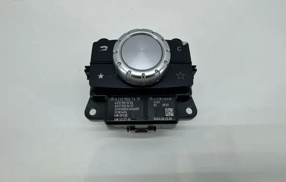 Mercedes-Benz E W212 Head unit multimedia control A2129007619
