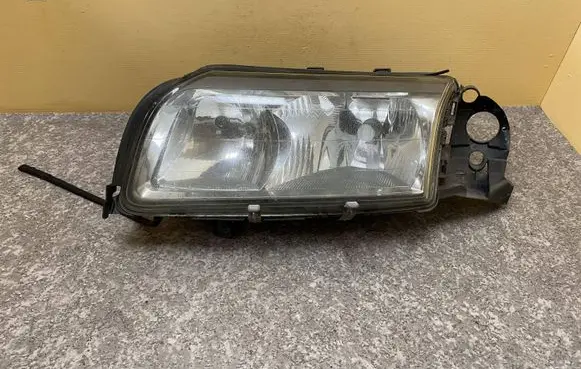 Volvo S80 Headlight/headlamp 9484241