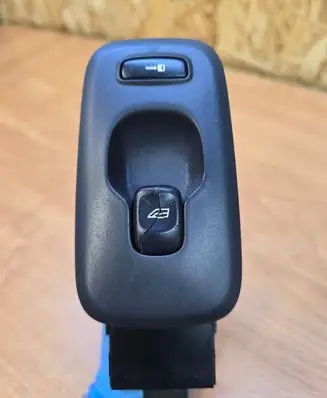 Volvo XC90 Electric window control switch 30746075