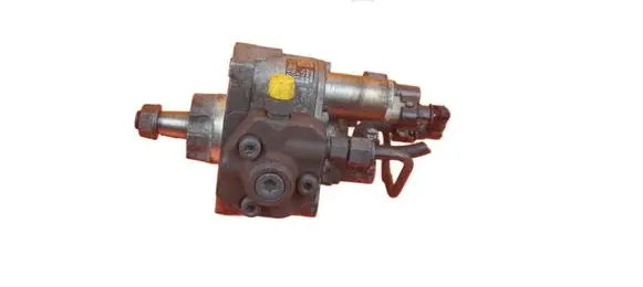 Chevrolet Cruze Fuel injection high pressure pump 55586499 A17DTS