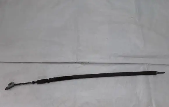 Audi A6 S6 C5 4B Gear shift cable linkage 8d1713575
