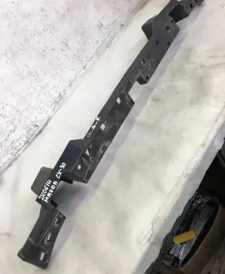 Mazda CX-30 Rear bumper mounting bracket Dfr550291
