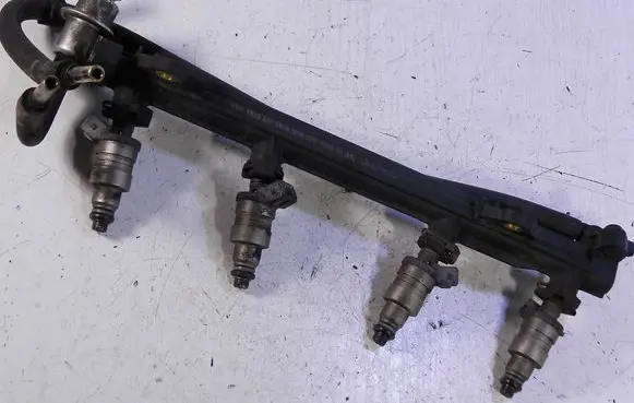 Ford Fiesta Fuel injector 95BF9D280CD