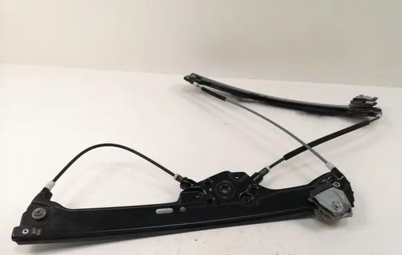 BMW 5 E60 E61 Front window lifting mechanism without motor 7075667