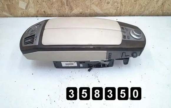 BMW 7 E65 E66 Armrest b0700169