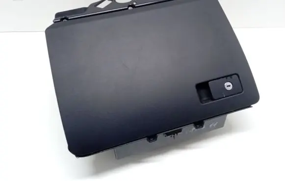 Volkswagen PASSAT B7 Glove box 3C1857097BC 3AA857938