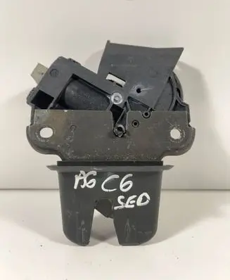 Audi A6 S6 C6 4F Tailgate/trunk/boot lock/catch/latch 4F5827505