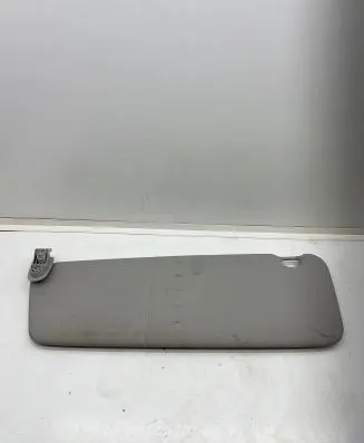 Renault Trafic III (X82) Sun visor