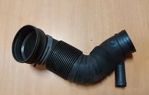 Volkswagen Caddy Air intake hose/pipe 3C0129654
