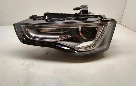 Audi A5 8T 8F Headlight/headlamp