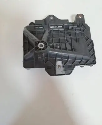 Battery tray