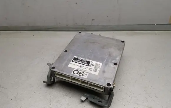 Toyota Yaris Engine control unit/module 8966152062 2110007212
