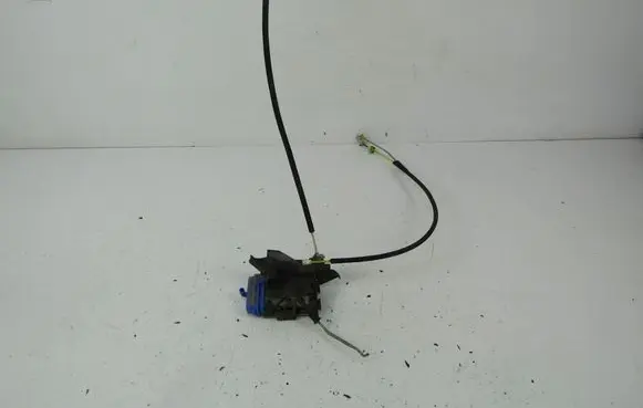 Audi A4 S4 B5 8D Rear door lock 