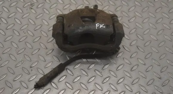 Fiat 500L Front brake caliper