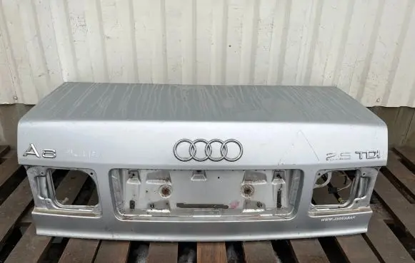 Audi A8 S8 D2 4D Tailgate/trunk/boot lid LY7M