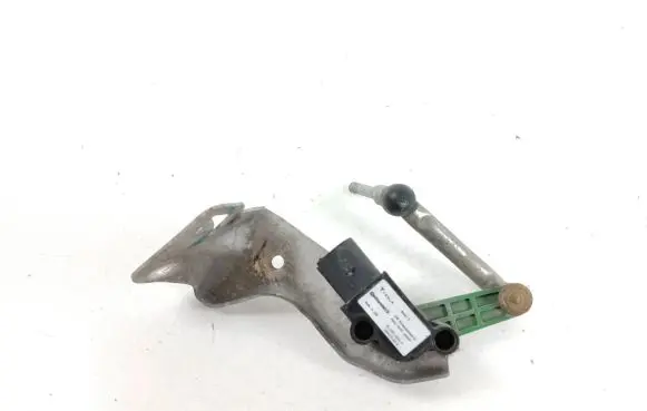 Tesla Model S Headlight/headlamp level sensor 100417300A 15160101412