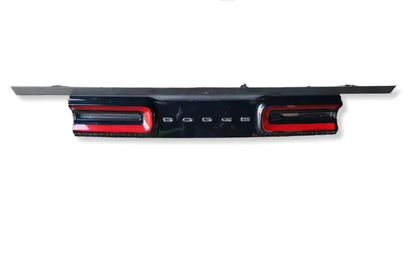 Dodge Challenger Tailgate rear/tail lights 68419751AA 68419751AA974