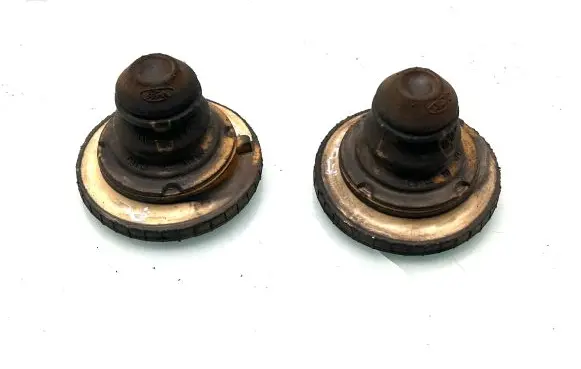 Ford Focus Rear coil spring rubber mount JX6140024B