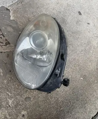 Mercedes-Benz R W251 Headlight/headlamp